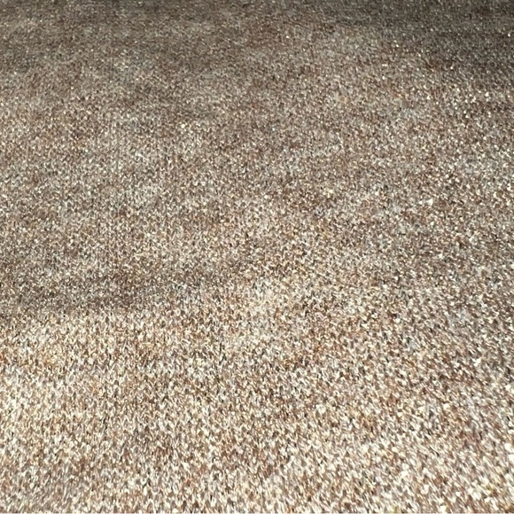 Banana Republic Factory Shimmery Top sz L NWT - Picture 5 of 6